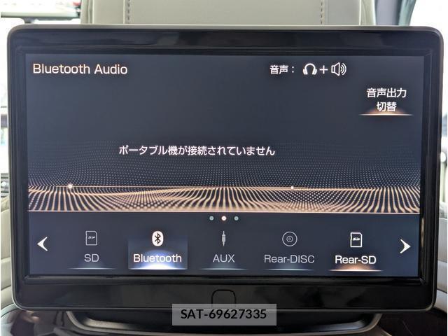 Lexus LS 2019-12 8872771-17
