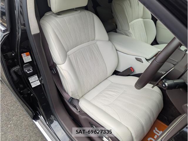 Lexus LS 2019-12 8872771-18
