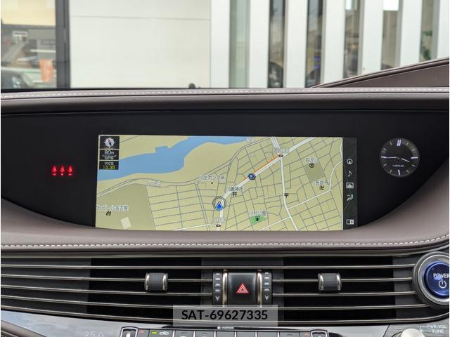 Lexus LS 2019-12 8872771-2