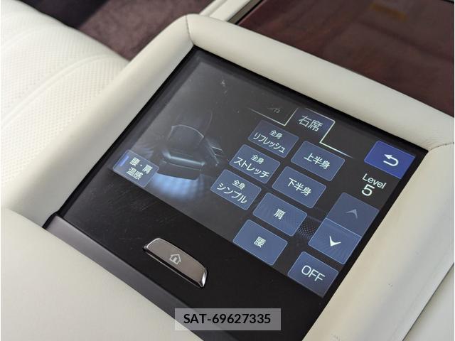 Lexus LS 2019-12 8872771-9