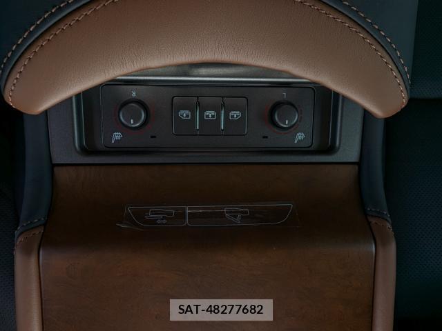 Lexus LS 2011-09 8875735-19