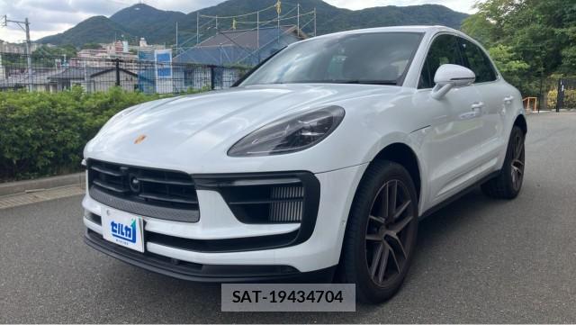 Porsche MACAN 2024-09 8874417-0