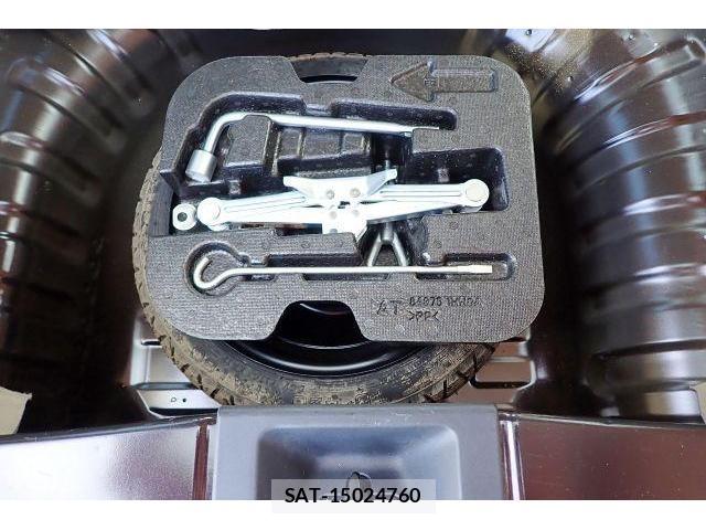 Nissan MARCH 2017-11 8875508-14