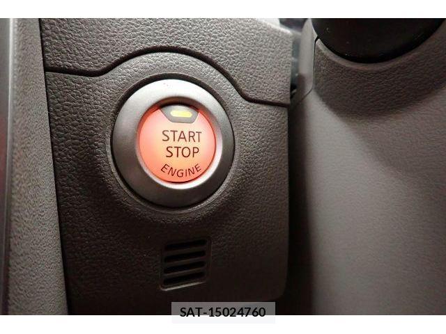 Nissan MARCH 2017-11 8875508-17