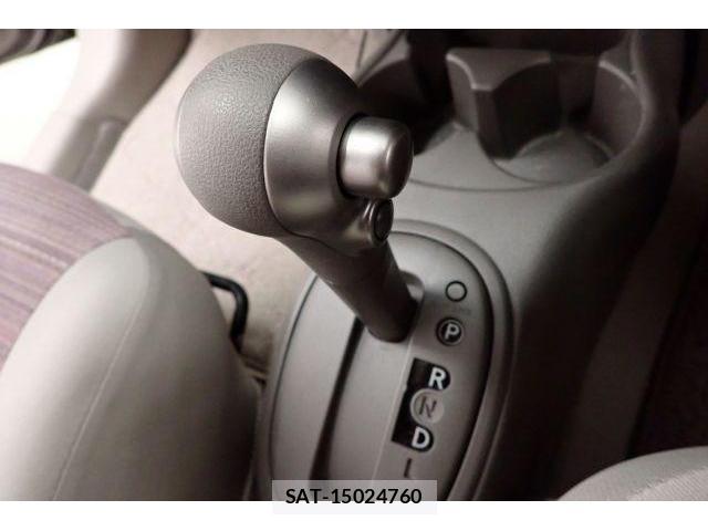 Nissan MARCH 2017-11 8875508-18