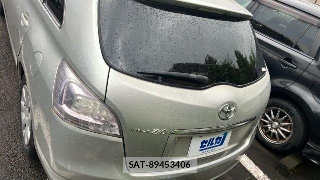 Toyota MARK X ZIO 2007-12 8874480-1