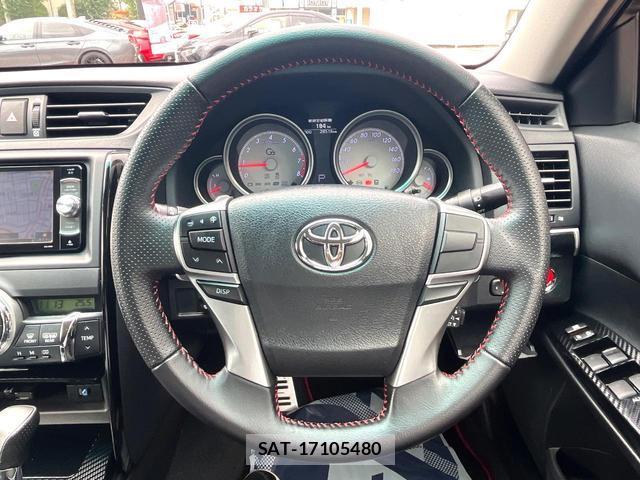 Toyota MARK X 2015-10 8873278-10