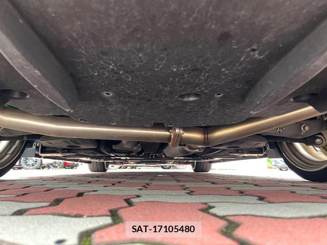 Toyota MARK X 2015-10 8873278-18