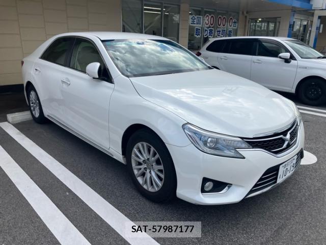 Toyota MARK X 2014-02 8873549-0
