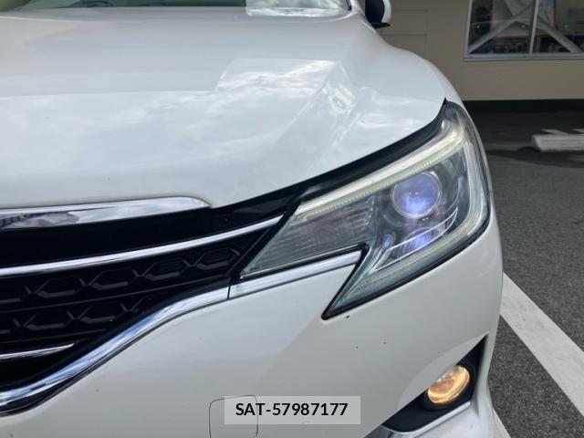 Toyota MARK X 2014-02 8873549-4