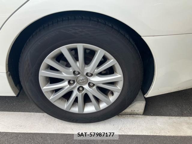 Toyota MARK X 2014-02 8873549-6