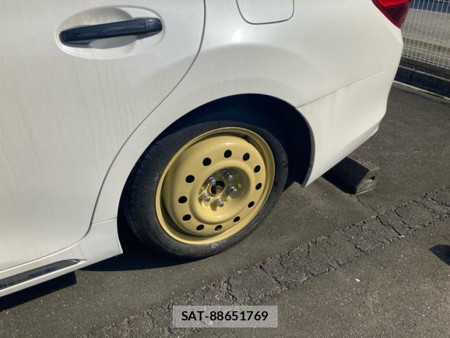 Toyota MARK X 2013-03 8873731-12