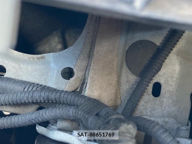 Toyota MARK X 2013-03 8873731-19