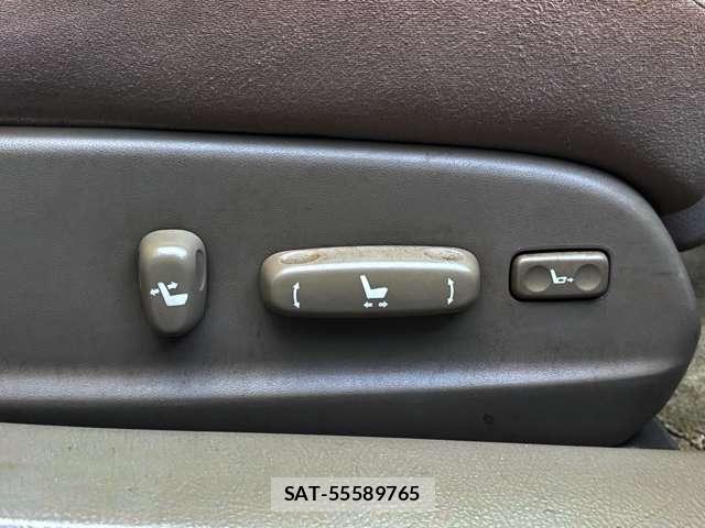 Toyota MARK X 2006-01 8873897-9