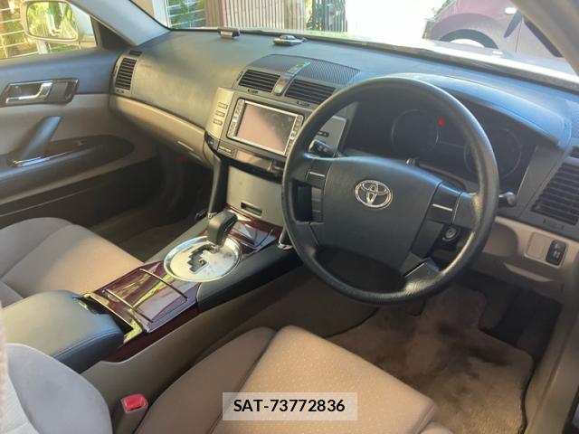 Toyota MARK X 2005-11 8873982-8
