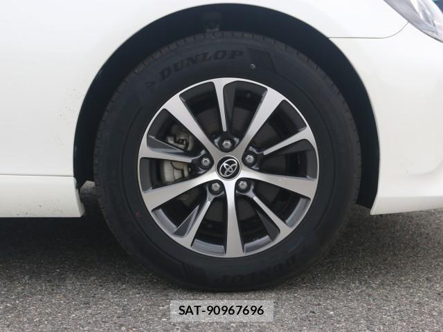 Toyota MARK X 2018-05 8875048-8