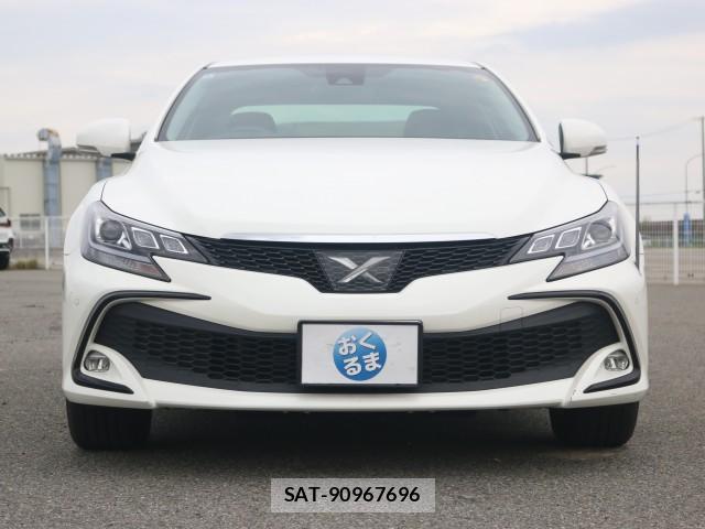 Toyota MARK X 2018-05 8875048-9