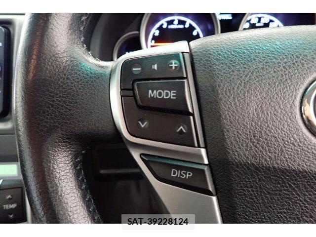 Toyota MARK X 2013-09 8875506-16