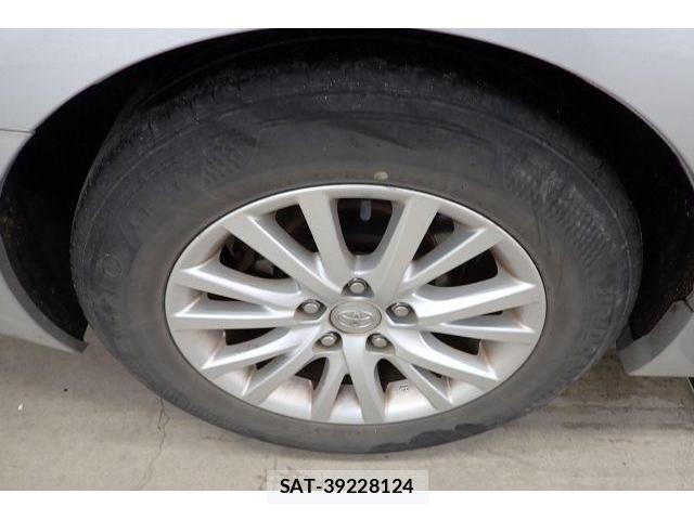 Toyota MARK X 2013-09 8875506-8
