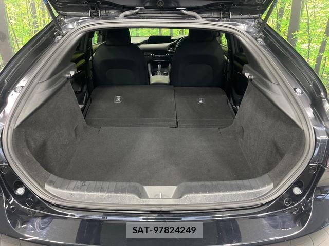 Mazda MAZDA3 2021-03 8873685-9