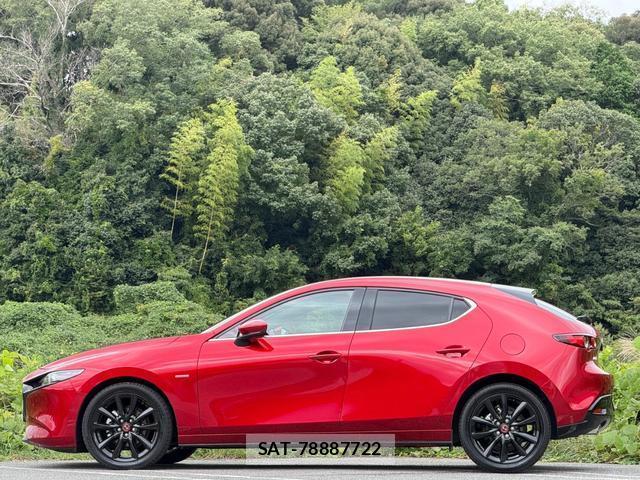 Mazda MAZDA3 2021-05 8875391-16