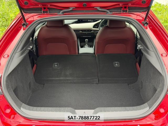 Mazda MAZDA3 2021-05 8875391-9