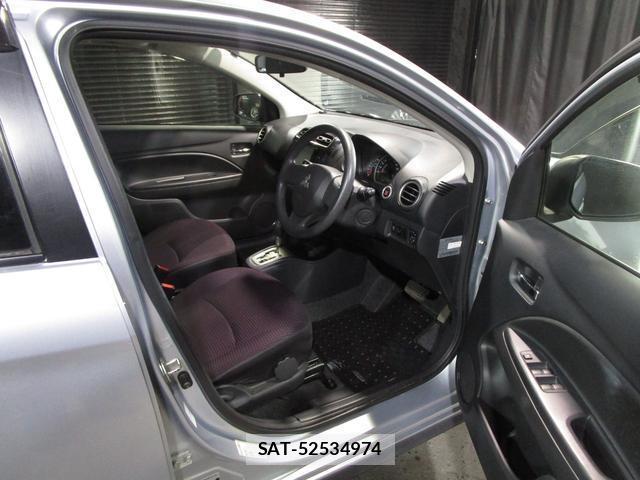 Mitsubishi MIRAGE 2013-11 8874247-12