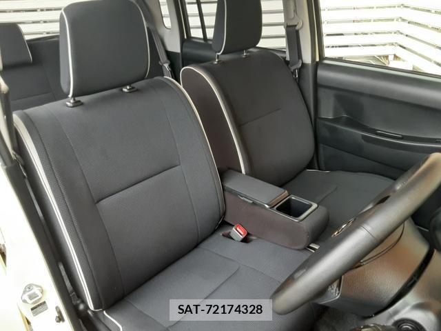 Daihatsu MOVE CONTE 2015-01 8874094-14