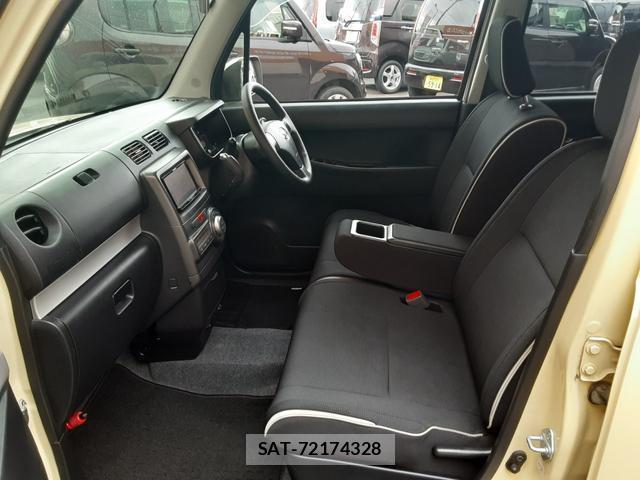 Daihatsu MOVE CONTE 2015-01 8874094-17