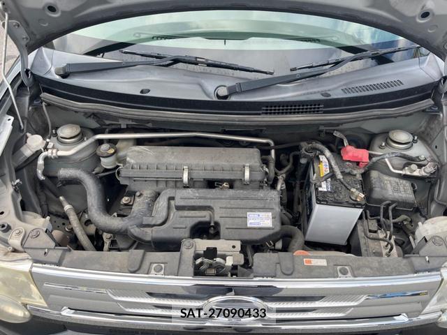 Daihatsu MOVE CONTE 2013-09 8874119-13