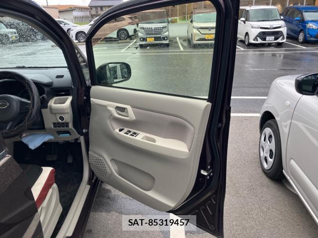 Daihatsu MOVE 2015-12 8874002-8