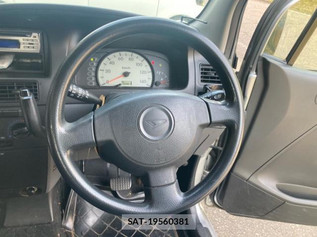 Daihatsu MOVE 2003-08 8875605-6