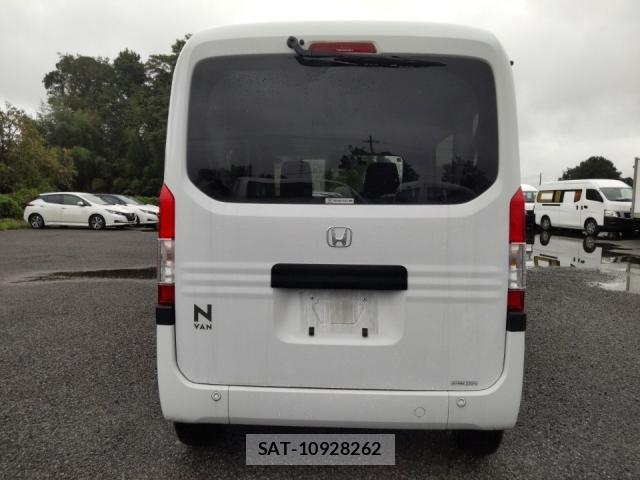 Honda N-VAN 2022-09 8872899-4