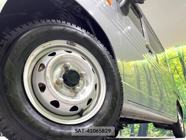 Honda N-VAN 2019-09 8873960-12
