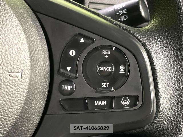 Honda N-VAN 2019-09 8873960-2
