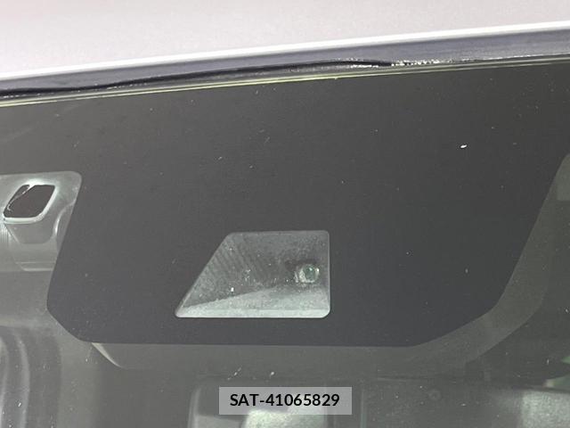 Honda N-VAN 2019-09 8873960-5