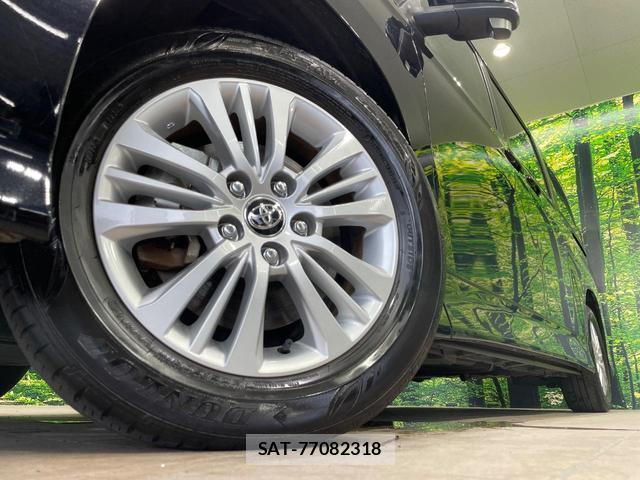 Toyota NOAH 2023-08 8872844-13