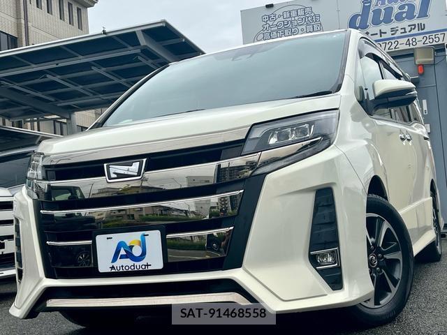 Toyota NOAH 2018-07 8873085-0