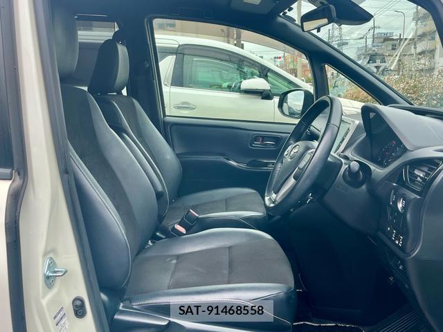 Toyota NOAH 2018-07 8873085-10