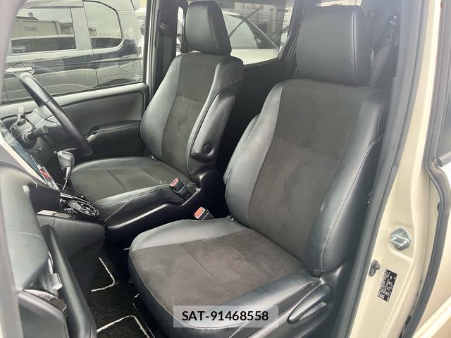 Toyota NOAH 2018-07 8873085-15