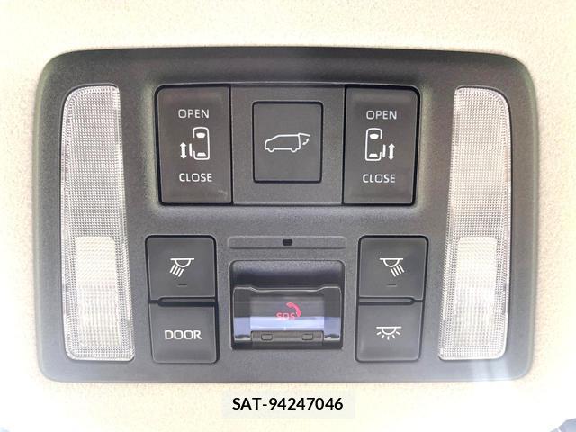 Toyota NOAH 2022-04 8873107-5