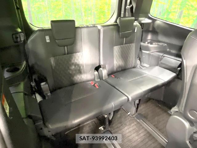 Toyota NOAH 2023-10 8873108-10