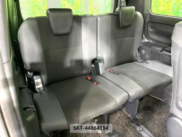 Toyota NOAH 2019-08 8873112-10