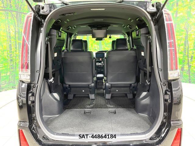 Toyota NOAH 2019-08 8873112-11