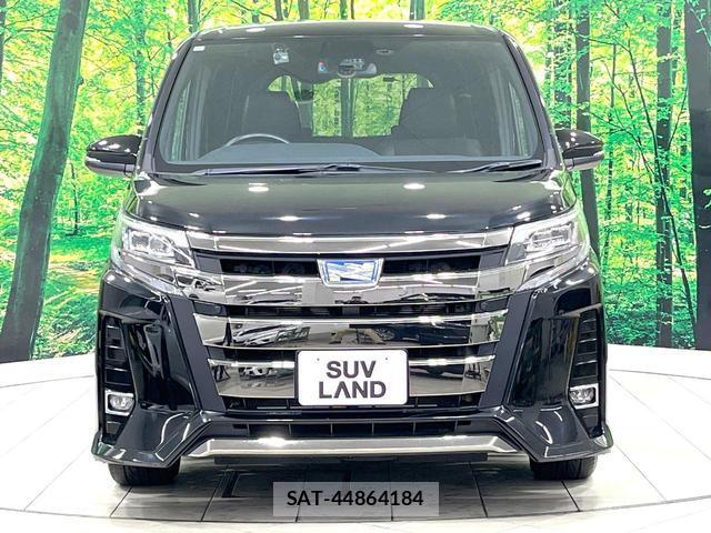 Toyota NOAH 2019-08 8873112-15