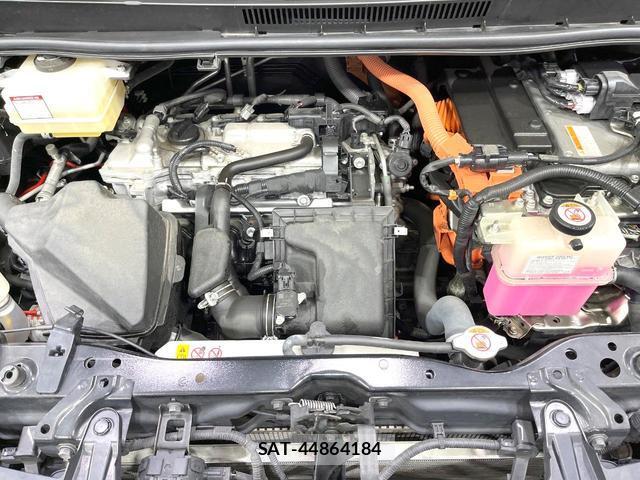 Toyota NOAH 2019-08 8873112-19