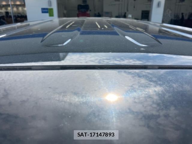 Toyota NOAH 2019-06 8873328-12