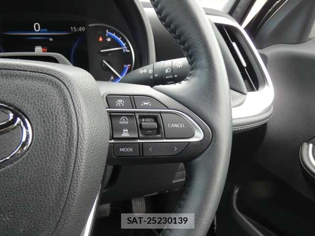 Toyota NOAH 2022-05 8873523-8