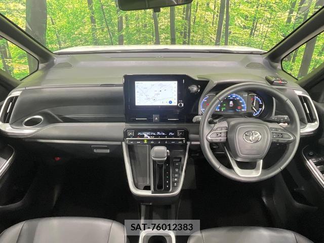 Toyota NOAH 2025-07 8873671-1