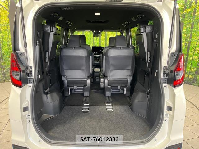 Toyota NOAH 2025-07 8873671-10